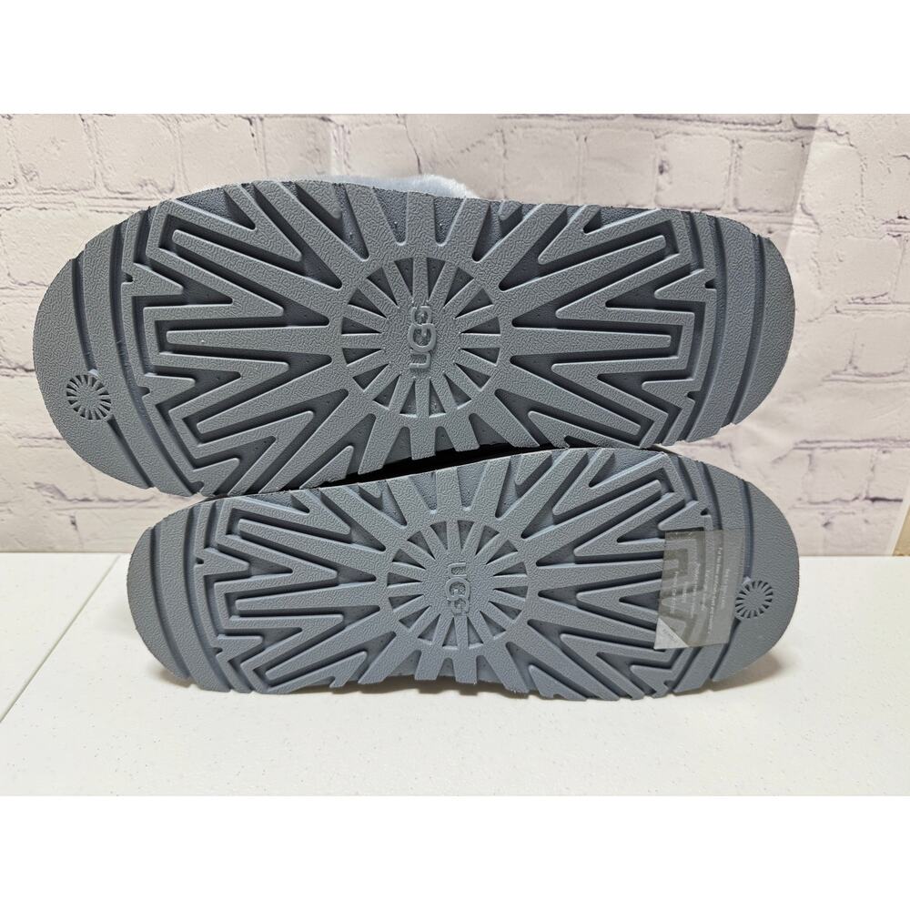 UGG Disco Slide Platform Slipper Sz 10 Color Ash Fog Sheepskin Upper And Insole - Picture 9 of 11